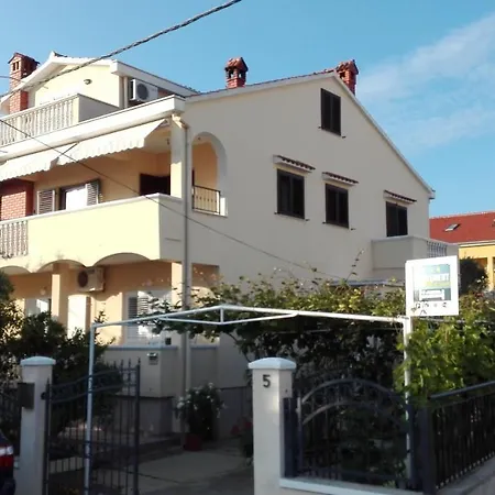 Branko 3* Zadar
